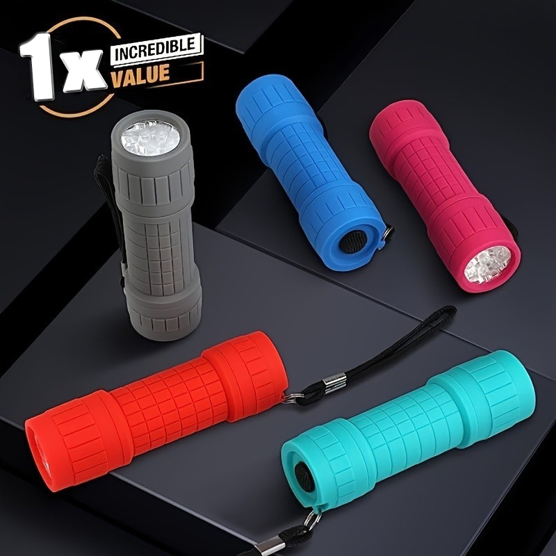 Мини-портативный фонарик Nine  – обзор и цена Outdoor Lighting Bollards